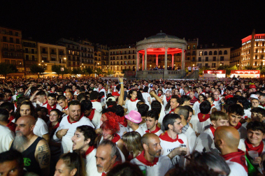 Concierto de Koma en la Plaza del Castillo