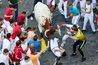 Segundo encierro de San Fermín 2026 con toros de Cebada Gago en Telefónica.