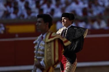 Fotos de la corrida del 8 de julio de la Feria del Toro 2026 con toros de la ganadería Cebada Gago para los diestros David Galván, Román y Manuel Diosleguarde
