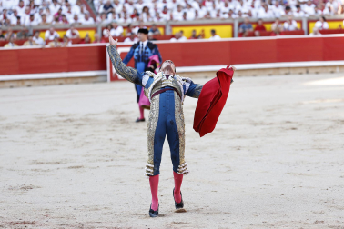 Fotos de la corrida del 8 de julio de la Feria del Toro 2026 con toros de la ganadería Cebada Gago para los diestros David Galván, Román y Manuel Diosleguarde