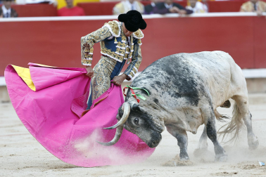 Fotos de la corrida del 8 de julio de la Feria del Toro 2026 con toros de la ganadería Cebada Gago para los diestros David Galván, Román y Manuel Diosleguarde