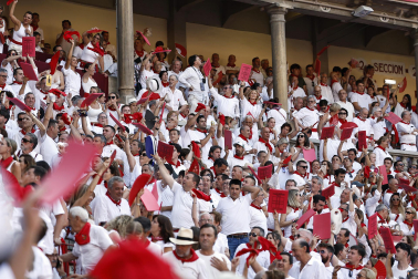 Fotos de la corrida del 8 de julio de la Feria del Toro 2026 con toros de la ganadería Cebada Gago para los diestros David Galván, Román y Manuel Diosleguarde
