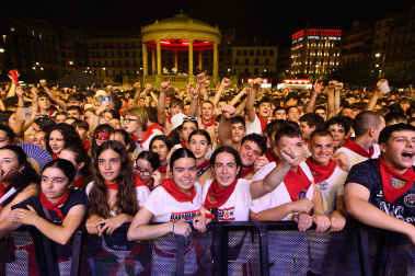 Foto del concierto de Brigade Loco en la Plaza de Castillo en San Fermín 2026