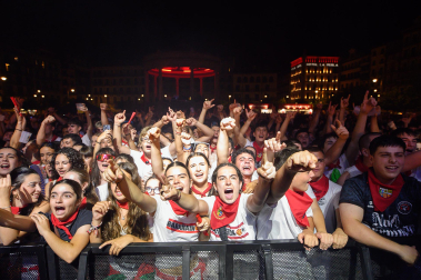 Foto del concierto de Brigade Loco en la Plaza de Castillo en San Fermín 2026