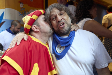 Foto de la salida de la Comparsa de Gigantes y Cabezudos este 9 de julio de San Fermín 2026