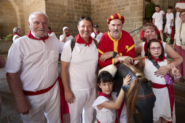 Foto de la salida de la Comparsa de Gigantes y Cabezudos este 9 de julio de San Fermín 2026
