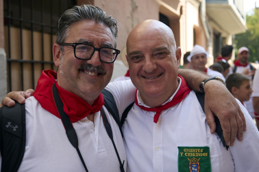 Foto de la salida de la Comparsa de Gigantes y Cabezudos este 9 de julio de San Fermín 2026