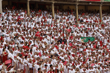 Fotos de la tercera corrida de la Feria del Toro 2026 con toros de Victoriano del Río para los diestros Alejandro Talavante, Roca Rey y David de Miranda