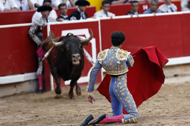 Fotos de la tercera corrida de la Feria del Toro 2026 con toros de Victoriano del Río para los diestros Alejandro Talavante, Roca Rey y David de Miranda