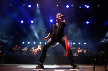 Fotos del concierto de Shinova en la plaza del Castillo