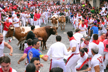 cuarto encierro de San Fermín 2026 en Pamplona