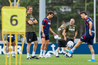 Fotos del primer entrenamiento de pretemporada de Osasuna