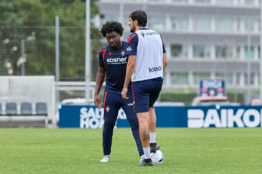 Fotos del primer entrenamiento de pretemporada de Osasuna