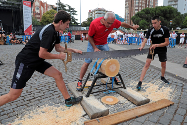 Jornada de deporte rural con los más pequeños este viernes, 10 de julio, en la Plaza de los Fueros