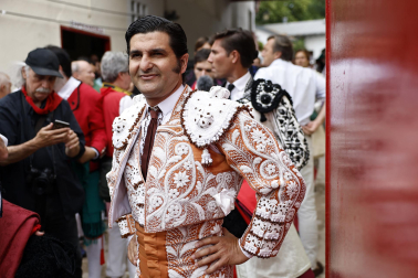 Morante de la Puebla, Pablo Aguado y Borja Jiménez se enfrentaron a los toros de Álvaro Núñez en la cuarta corrida de la Feria del Toro 2026