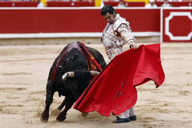 Morante de la Puebla, Pablo Aguado y Borja Jiménez se enfrentaron a los toros de Álvaro Núñez en la cuarta corrida de la Feria del Toro 2026
