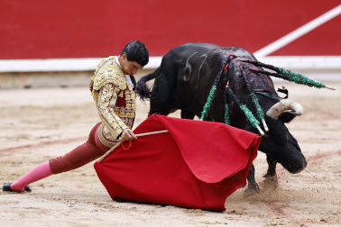 Morante de la Puebla, Pablo Aguado y Borja Jiménez se enfrentaron a los toros de Álvaro Núñez en la cuarta corrida de la Feria del Toro 2026