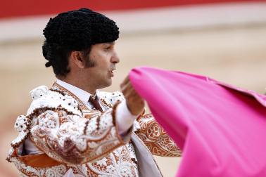 Morante de la Puebla, Pablo Aguado y Borja Jiménez se enfrentaron a los toros de Álvaro Núñez en la cuarta corrida de la Feria del Toro 2026