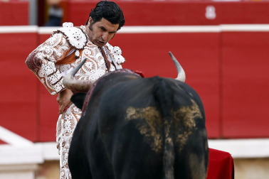 Morante de la Puebla, Pablo Aguado y Borja Jiménez se enfrentaron a los toros de Álvaro Núñez en la cuarta corrida de la Feria del Toro 2026