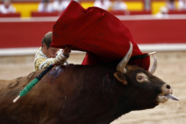 Morante de la Puebla, Pablo Aguado y Borja Jiménez se enfrentaron a los toros de Álvaro Núñez en la cuarta corrida de la Feria del Toro 2026