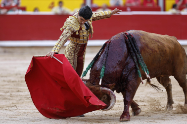 Morante de la Puebla, Pablo Aguado y Borja Jiménez se enfrentaron a los toros de Álvaro Núñez en la cuarta corrida de la Feria del Toro 2026