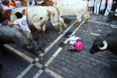 Fotos del quinto encierro de San Fermín 2026 en Pamplona