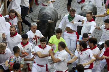 Fotos del quinto encierro de San Fermín 2026 en Pamplona