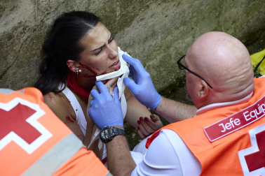Fotos del quinto encierro de San Fermín 2026 en Pamplona
