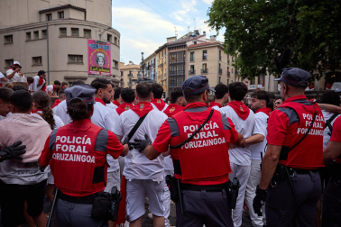 Fotos del quinto encierro de San Fermín 2026 en Pamplona