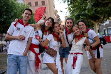 Fotos del quinto encierro de San Fermín 2026 en Pamplona