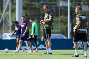 Fotos del entrenamiento de Osasuna en Tajonar