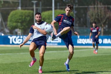 Fotos del entrenamiento de Osasuna en Tajonar