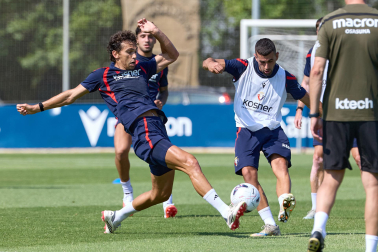 Fotos del entrenamiento de Osasuna en Tajonar