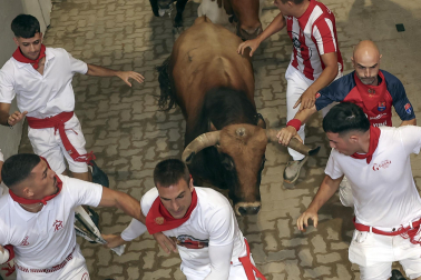 Fotos del sexto encierro de San Fermín 2026 en Pamplona