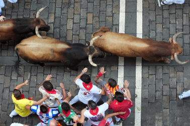 Fotos del sexto encierro de San Fermín 2026 en Pamplona