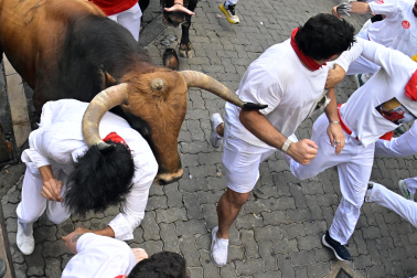 Fotos del sexto encierro de San Fermín 2026 en Pamplona