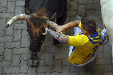Fotos del sexto encierro de San Fermín 2026 en Pamplona