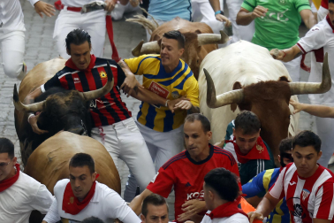 Fotos del sexto encierro de San Fermín 2026 en Pamplona