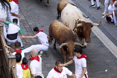Fotos del sexto encierro de San Fermín 2026 en Pamplona