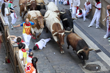 Fotos del sexto encierro de San Fermín 2026 en Pamplona