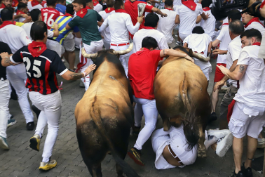 Fotos del sexto encierro de San Fermín 2026 en Pamplona