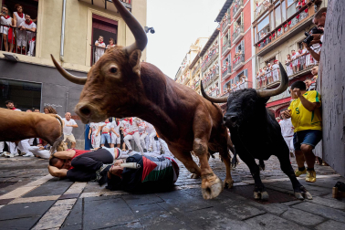 Fotos del sexto encierro de San Fermín 2026 en Pamplona