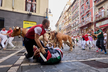 Fotos del sexto encierro de San Fermín 2026 en Pamplona