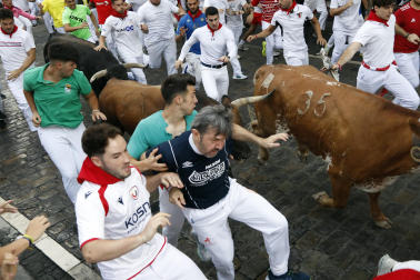 Fotos del sexto encierro de San Fermín 2026 en Pamplona