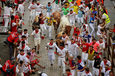 Fotos del sexto encierro de San Fermín 2026 en Pamplona