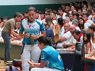 Fotos de la VIII edición del torneo San Fermín de pelota a mano femenina