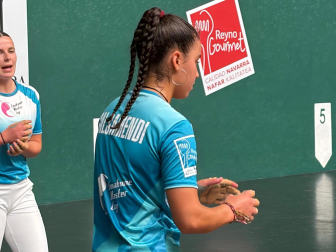 Fotos de la VIII edición del torneo San Fermín de pelota a mano femenina
