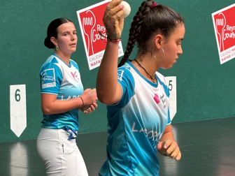 Fotos de la VIII edición del torneo San Fermín de pelota a mano femenina