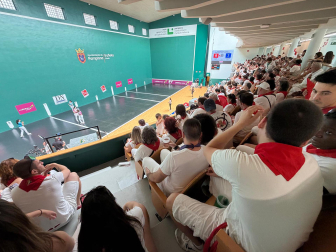 Fotos de la VIII edición del torneo San Fermín de pelota a mano femenina