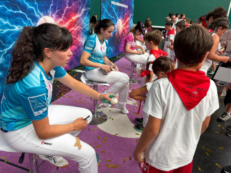 Fotos de la VIII edición del torneo San Fermín de pelota a mano femenina